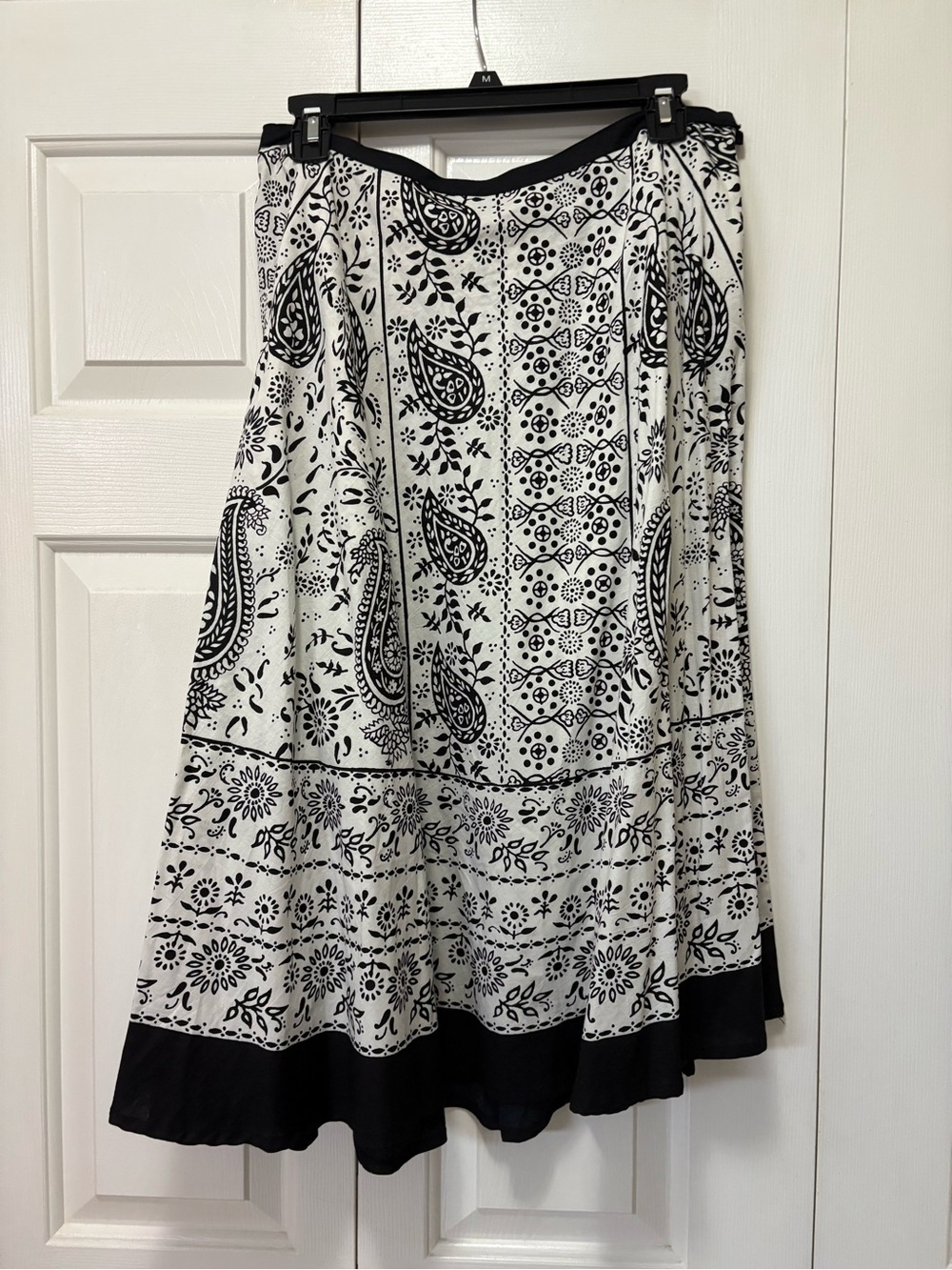 Magic Black & White Paisley A-Line Midi Skirt